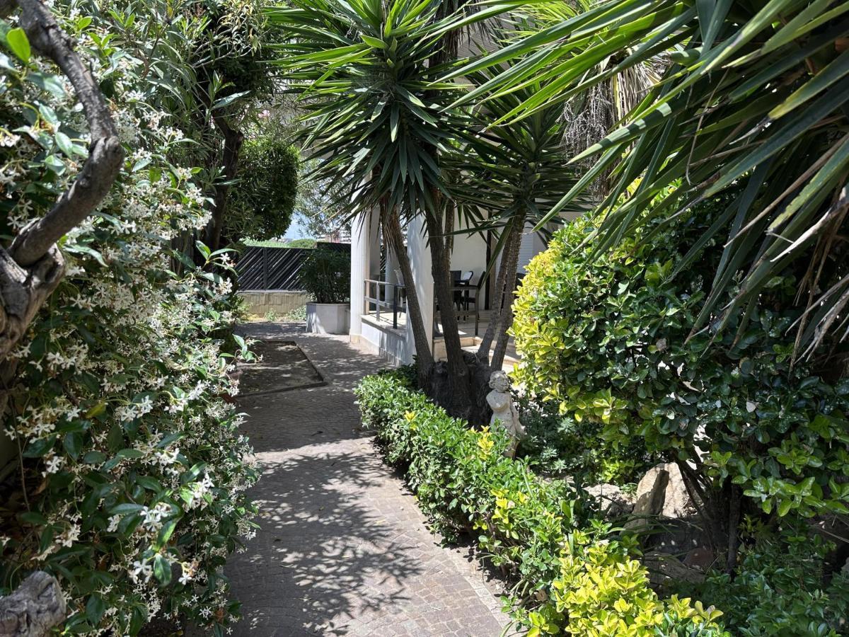 Comforthouse Lavilla Ladispoli Kültér fotó